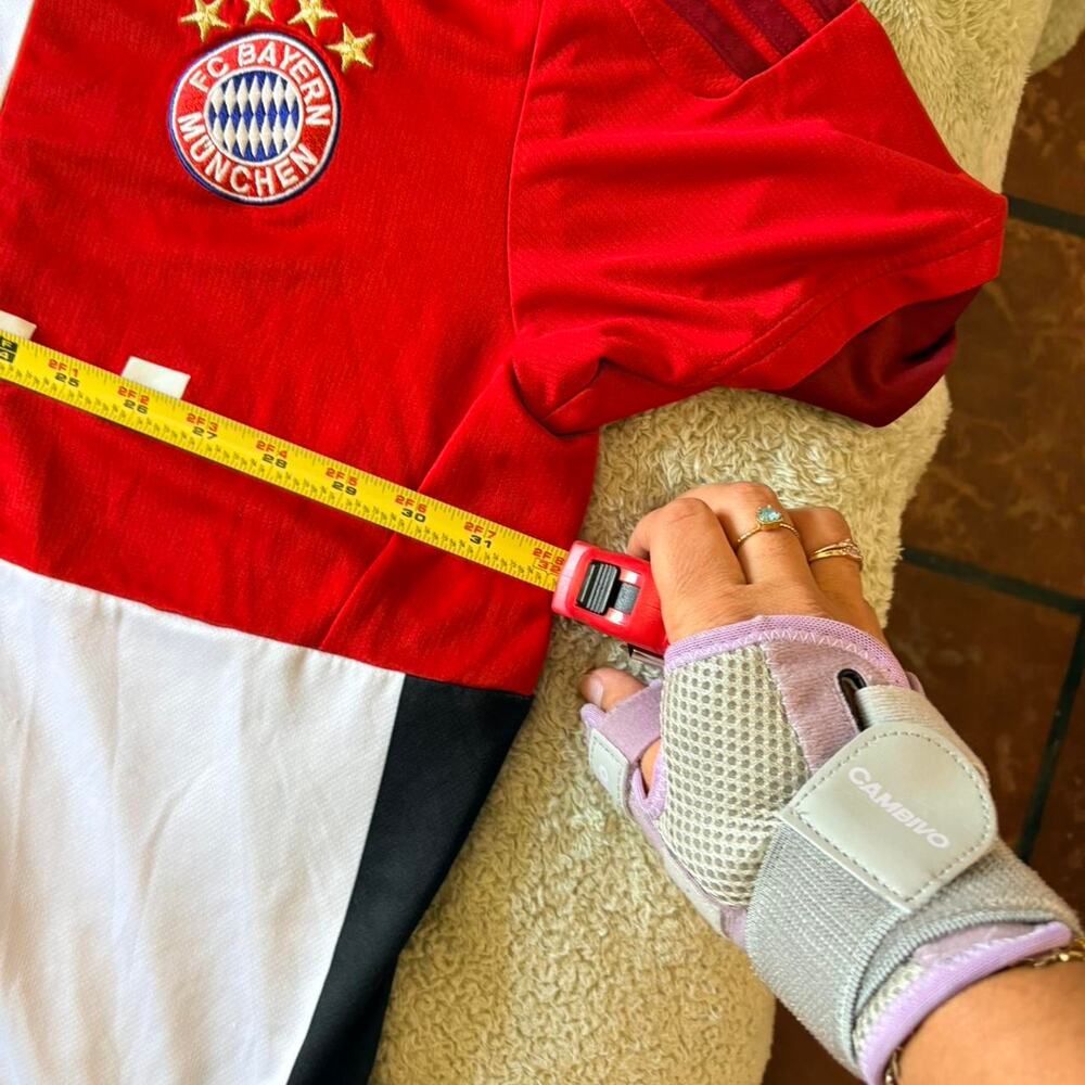 Womens adidas bayern munich jersey size xl - Picture 4 of 8